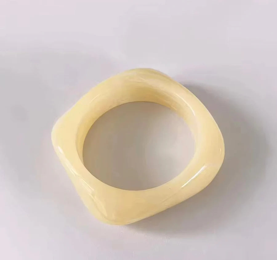 Folie à Trois armband CLAUDIA licht geel