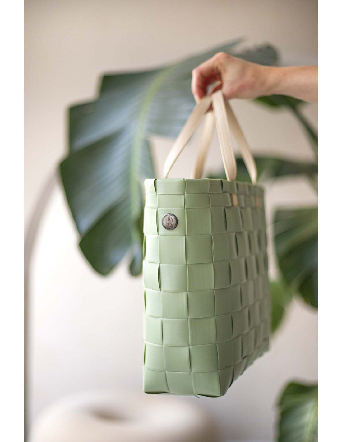 Handed By - Petite - 152 matcha green