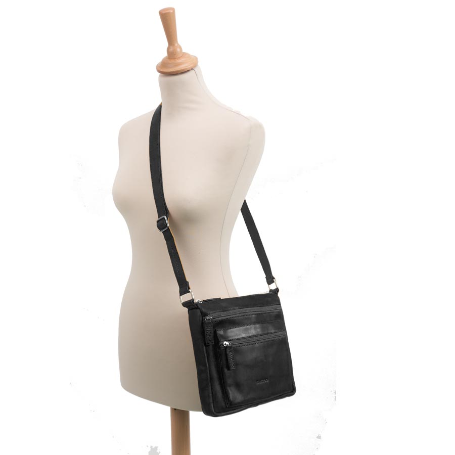Saccoo TORTUGA Black