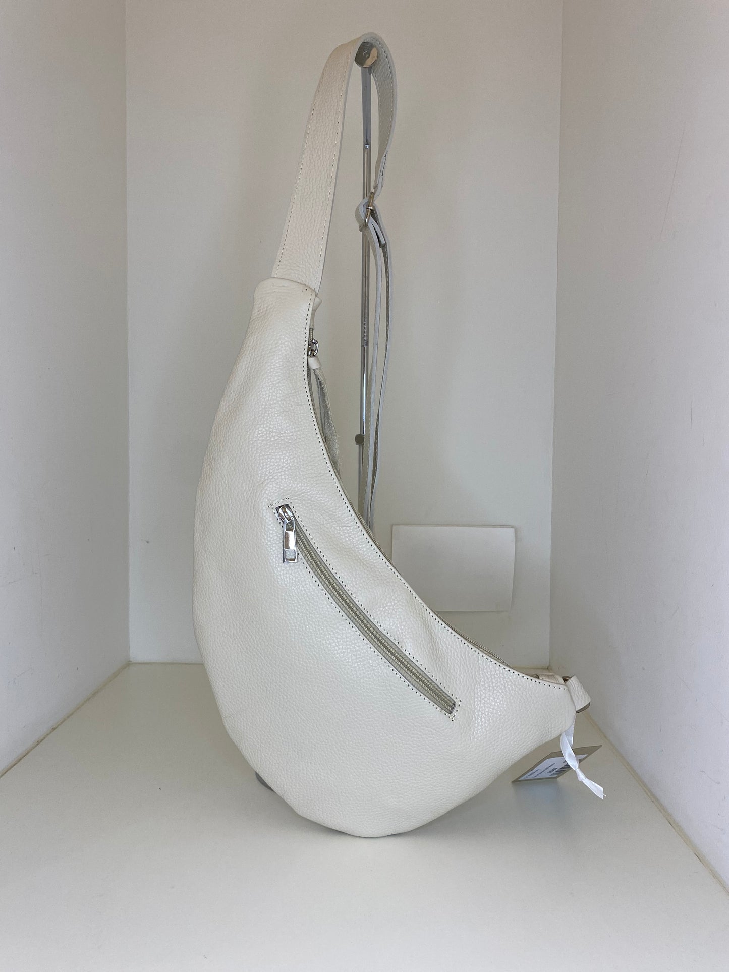 T.I.F.  crossbody  43/89704  ecru