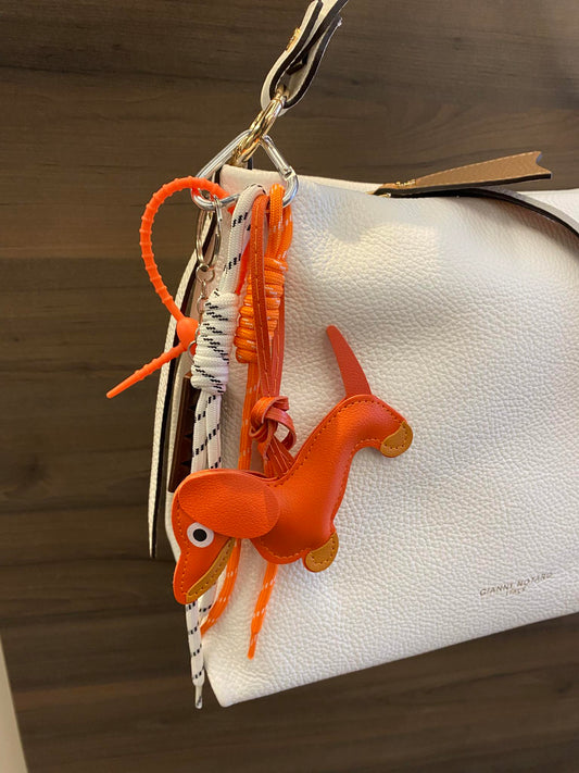 Gianni Notaro  Charm  'teckel'  orangje