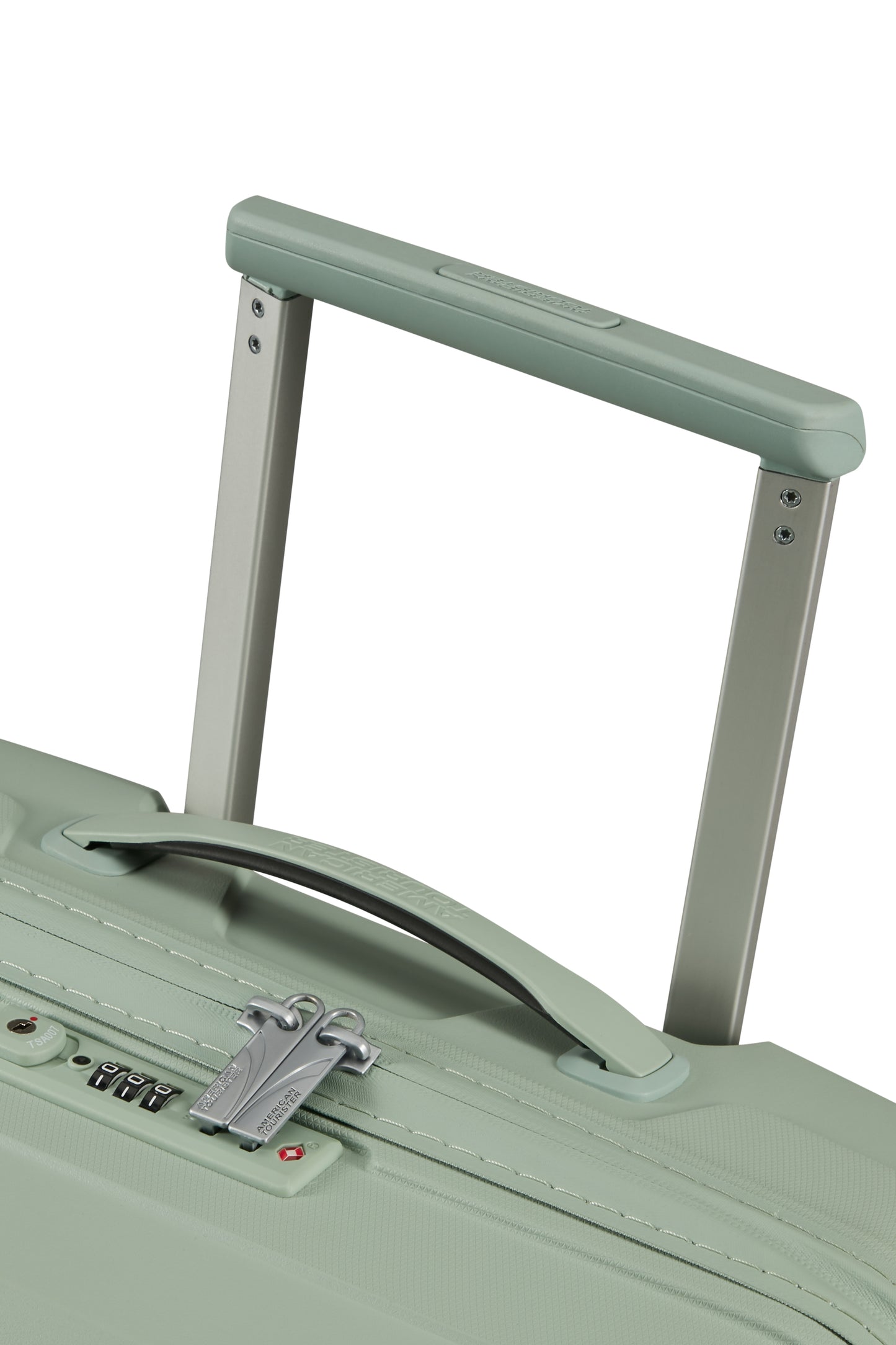 American Tourister Airconic /spinner 67 exp. /saturnsage
