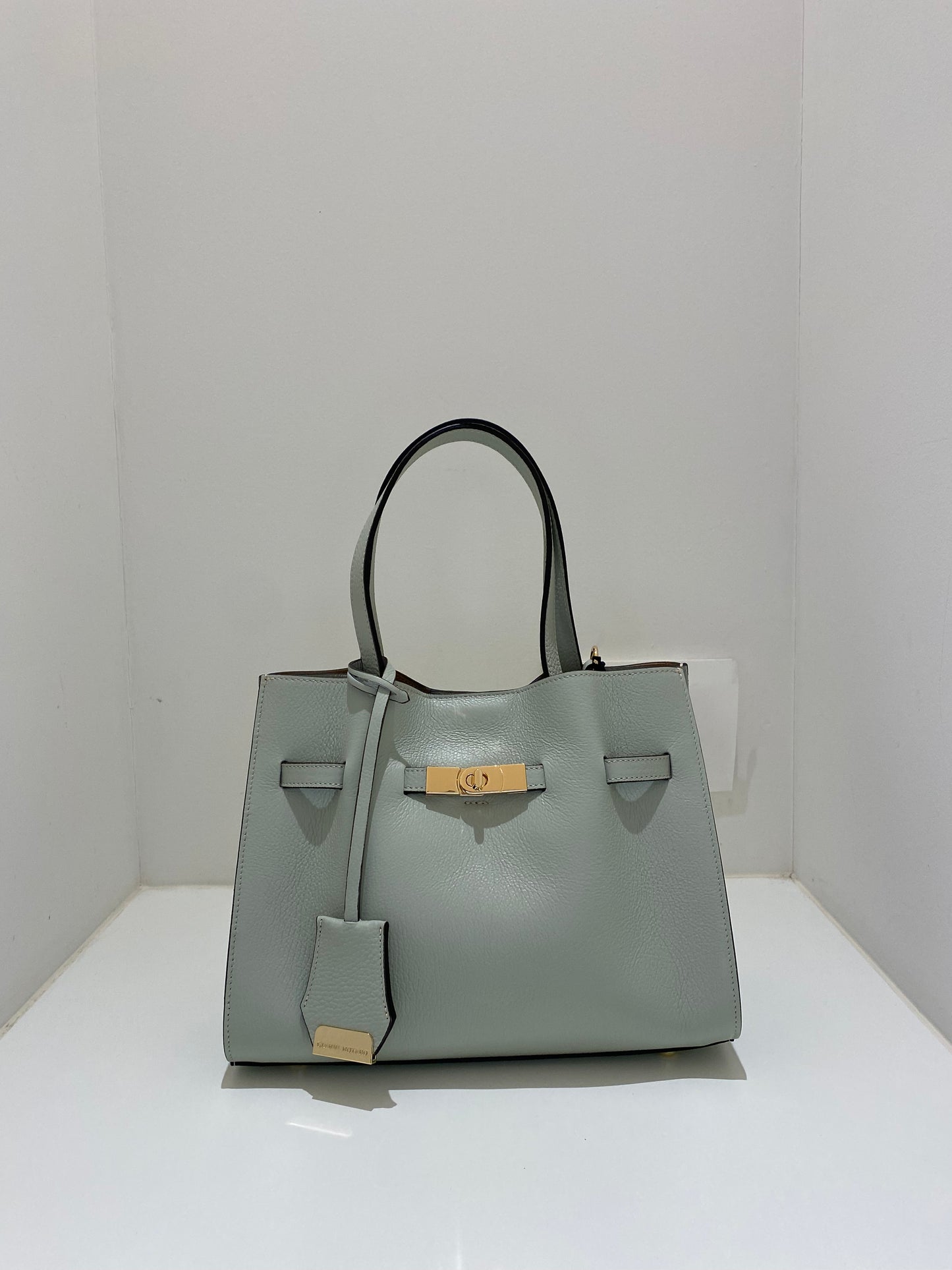 Gianni Notaro  204  mare  - pastel groen