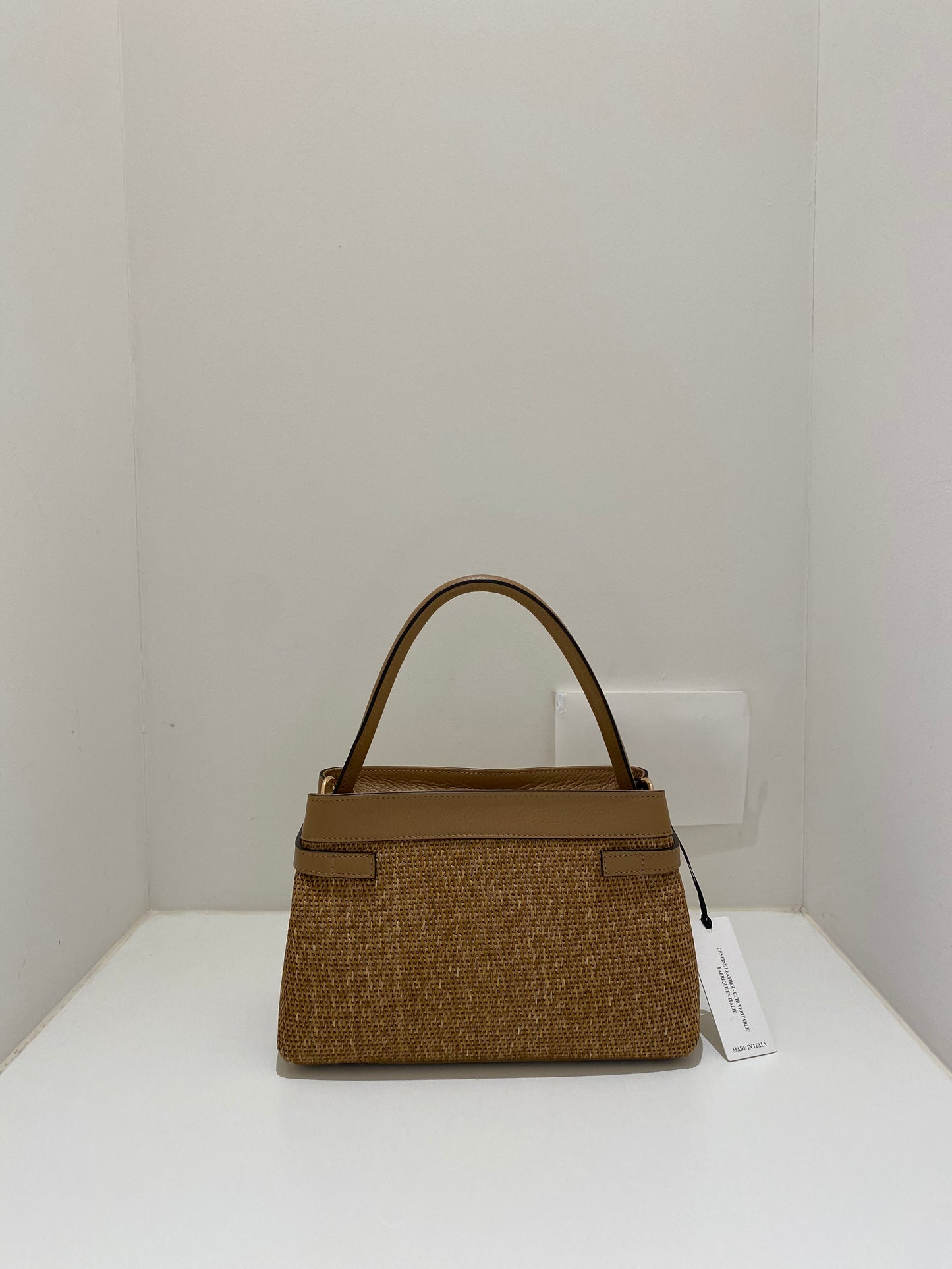 Gianni Notaro 259  couio (cognac)