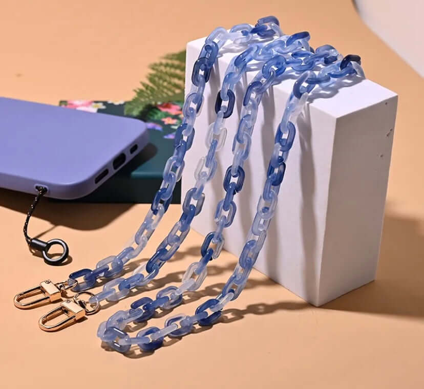 Folie à Trois  telefoonketting summer  clear blue