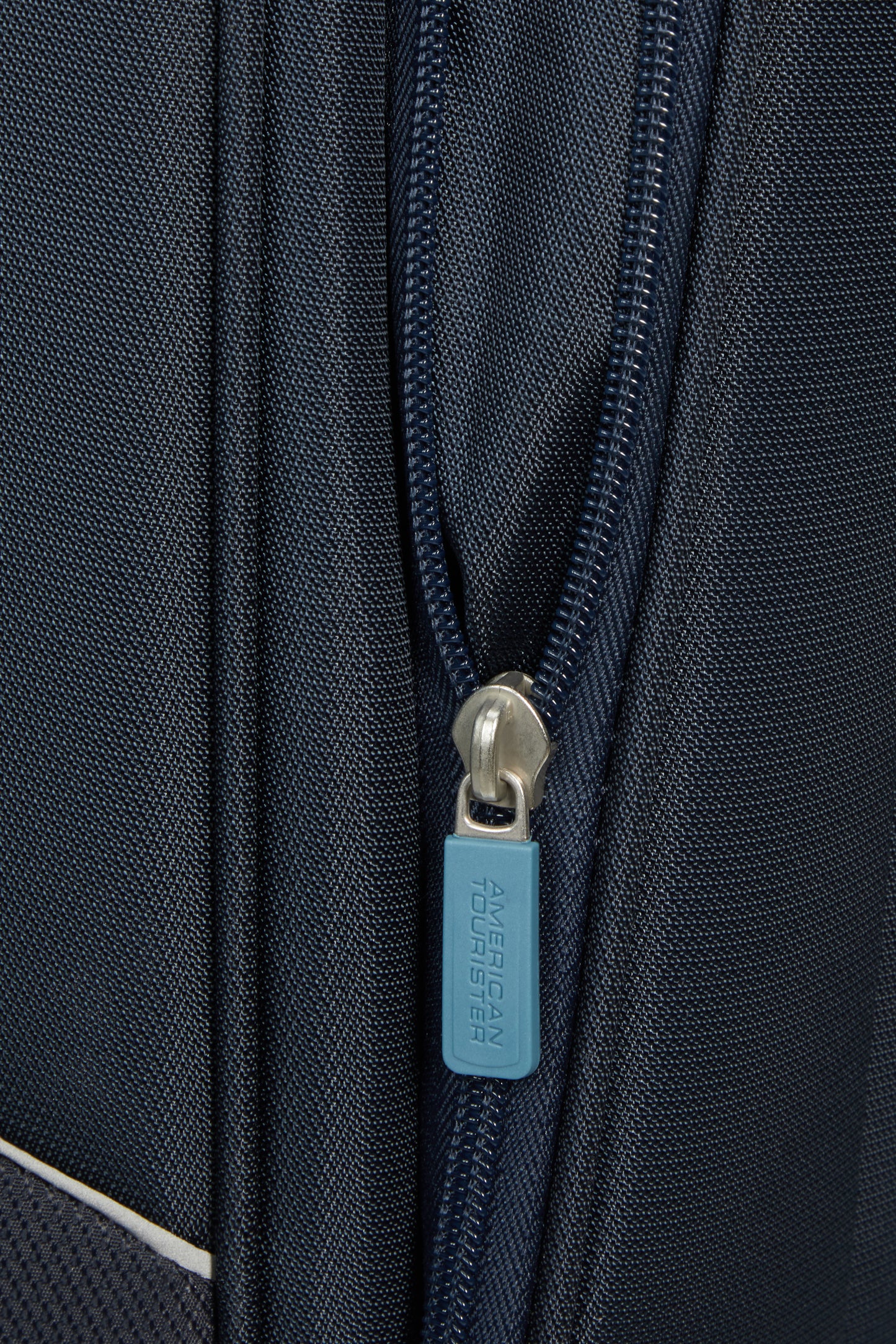 American Tourister  SUMMERRIDE  spinner55 S exp.  navy
