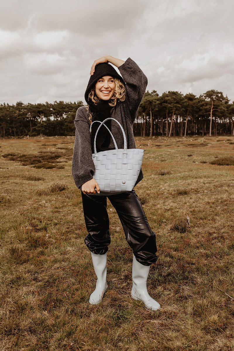 Handed By - Paris - 187 pebble grey
