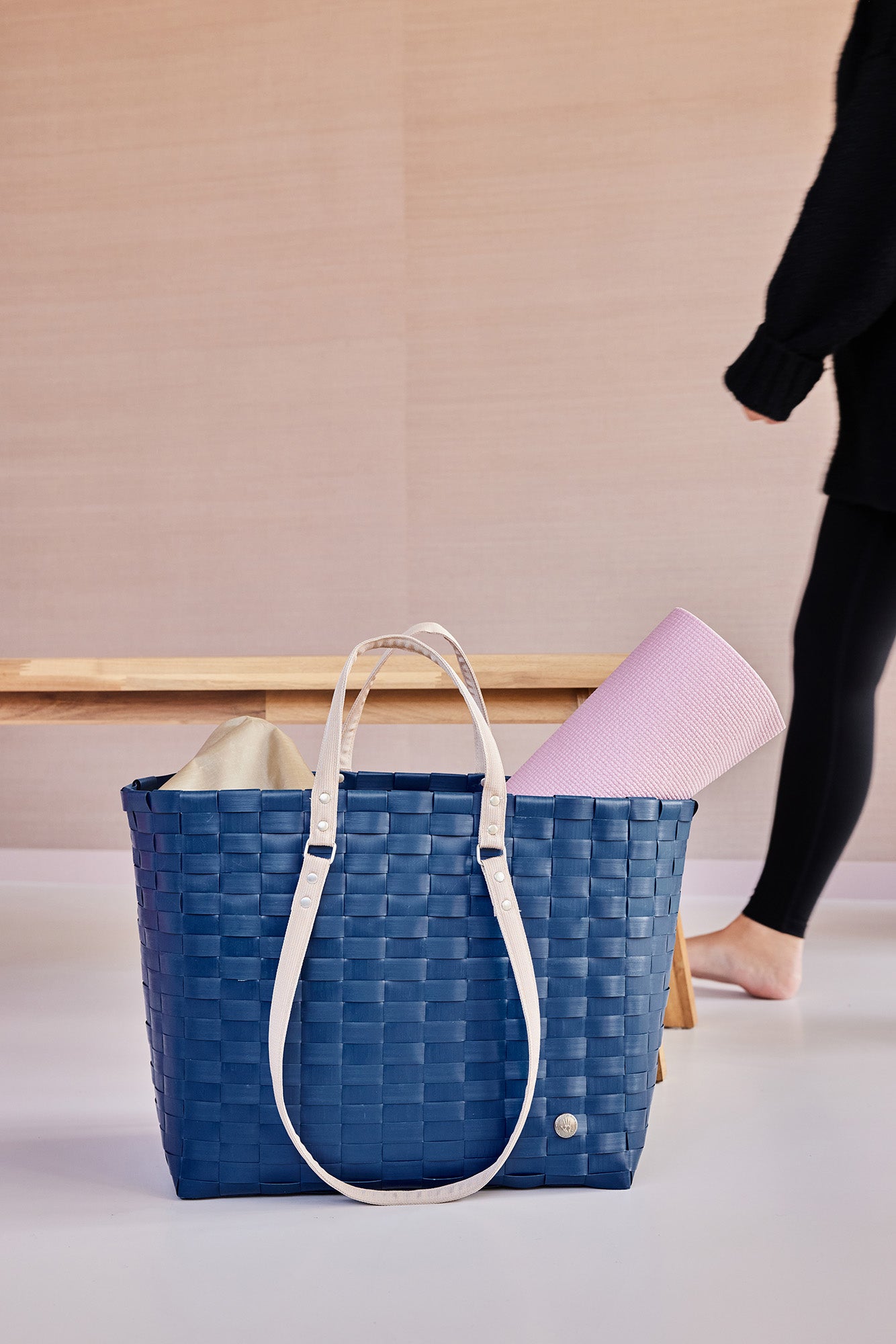 Handed By - GO ! Sport   46 ocean blue