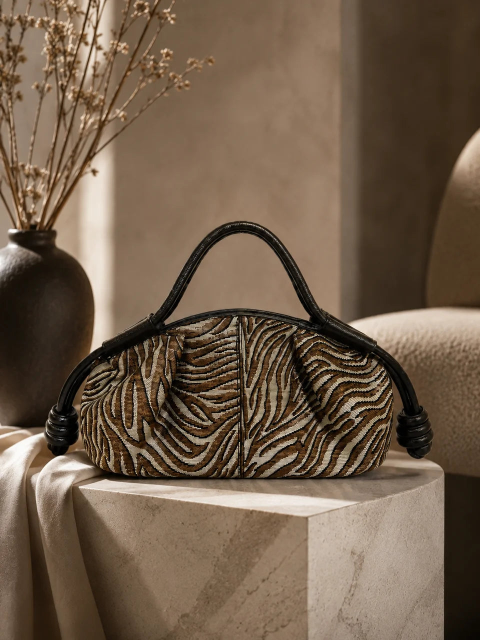 Mondieux Madame  CEZAN 2 VIP leopard  bruin