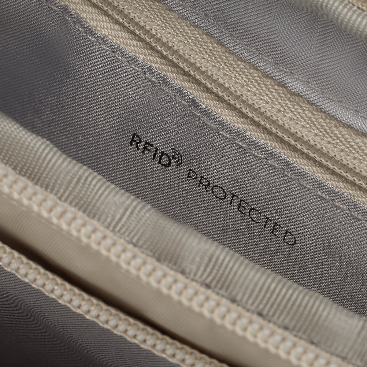 Hedgren  HIC412 SALLY cashmere beige