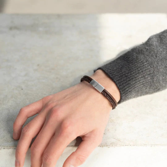 Steel & Barnett  DENDY  Brown